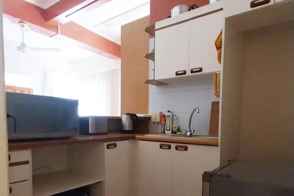 Spacious 1 Bedroom, Self Catering Apartment In Glenwood, Дърбан Екстериор снимка