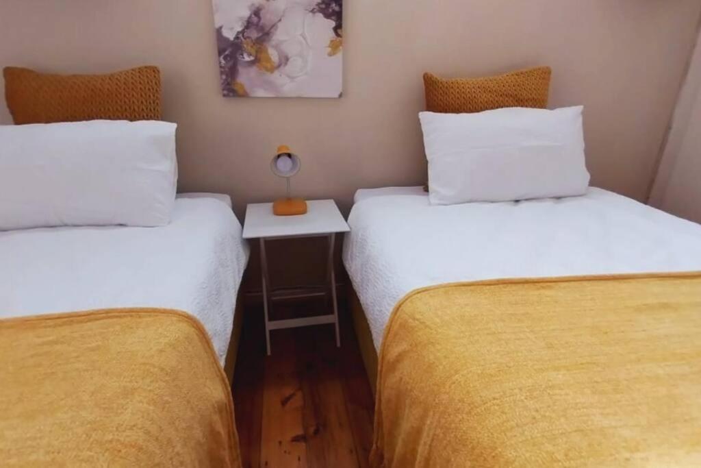 Spacious 1 Bedroom, Self Catering Apartment In Glenwood, Дърбан Екстериор снимка